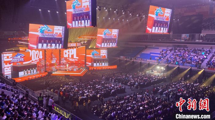 CFPL春季赛总决赛在济南落幕，白鲨3-2力克EP夺冠