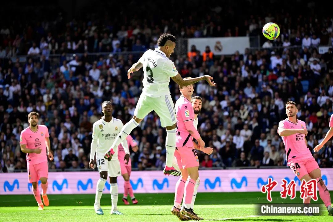 东西问丨塞尔吉·托伦茨：如何以足球连接中西？