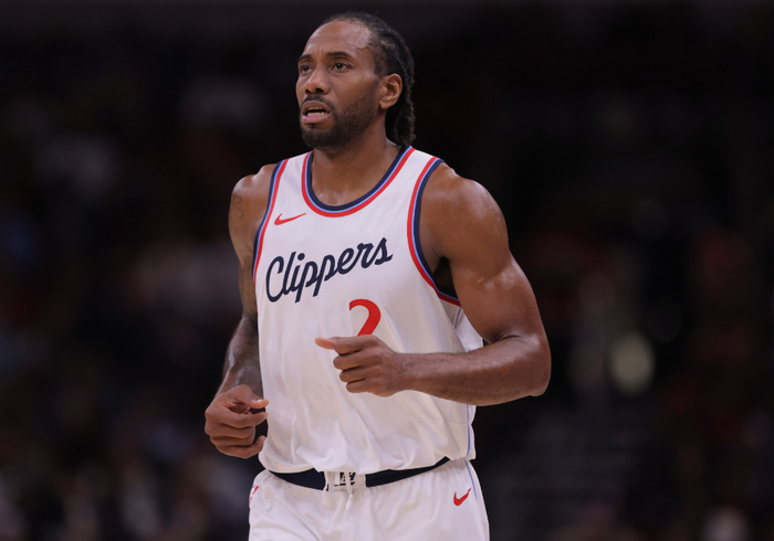 快船客场挑战独行侠 伤病困扰下冲击季后赛席位